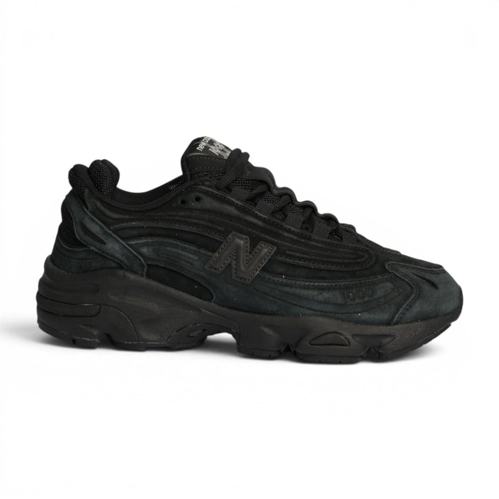 New Balance 1000 Black Cat