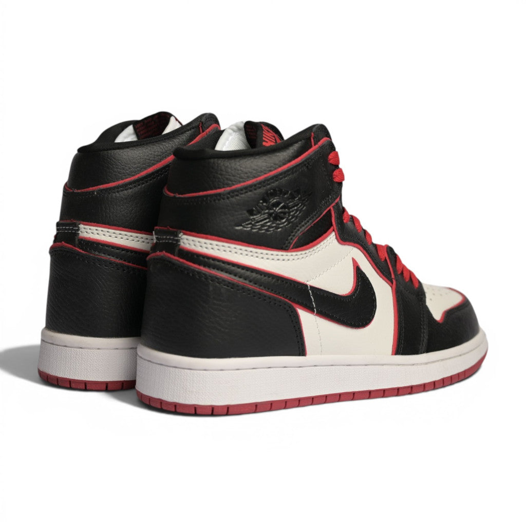 Air Jordan 1 High OG Bloodline - 3