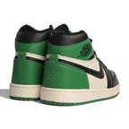 Air Jordan 1 Retro High OG Pine Green - 3