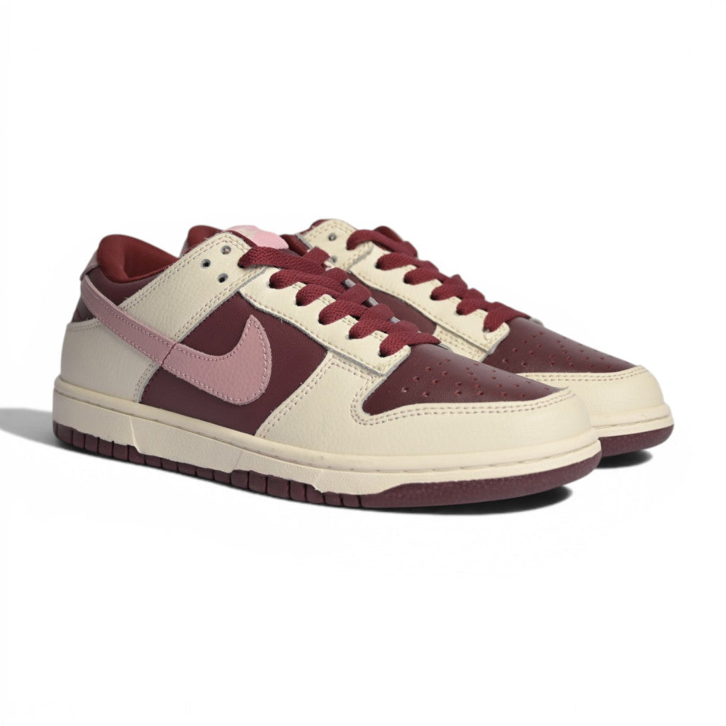 Nike Dunk Low Valentines Day - 2