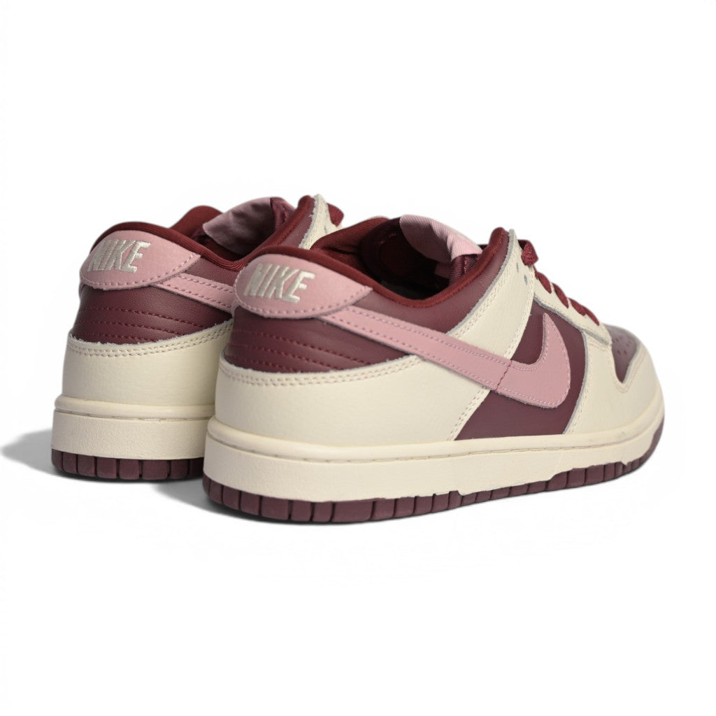 Nike Dunk Low Valentines Day - 3
